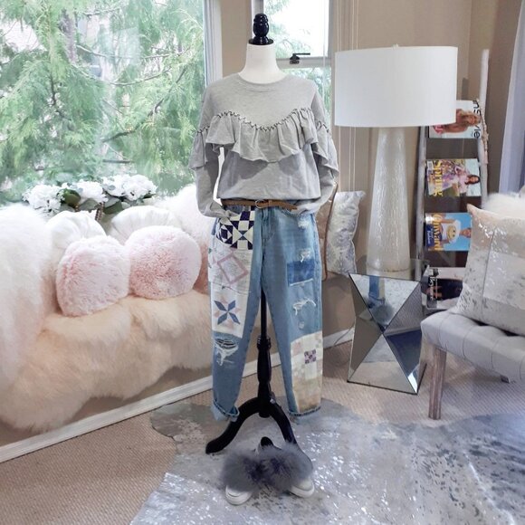 NWT Only Our Story heather grey cotton blend ruffle sweatshirt, L - Picture 1 of 4
